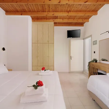Santos Holidays Dassia  Exterior photo