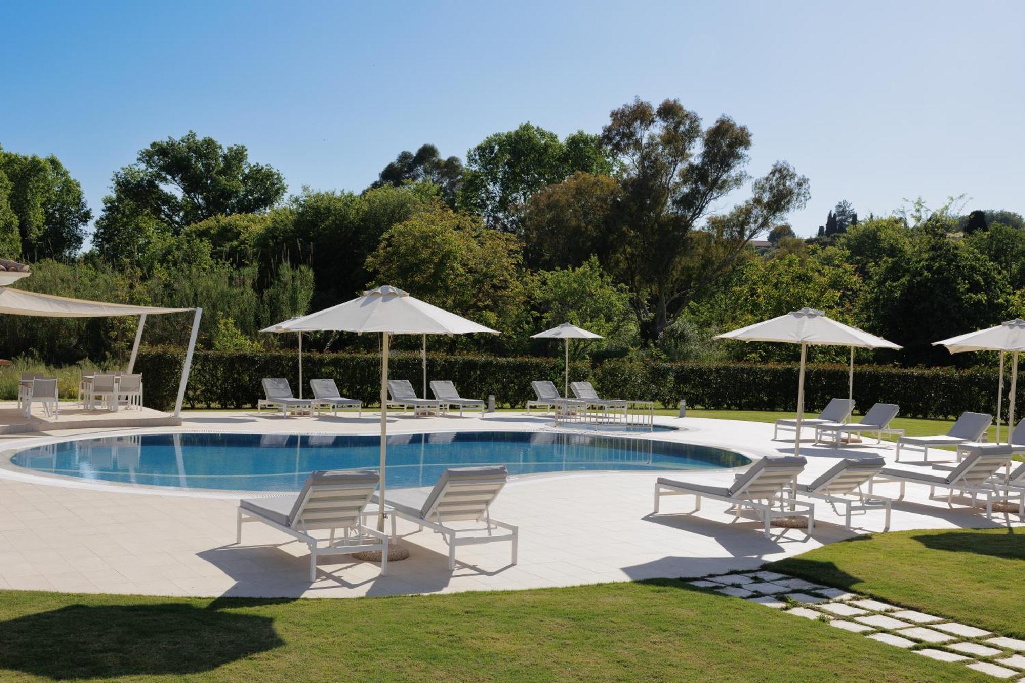 Aparthotel Santos Holidays *